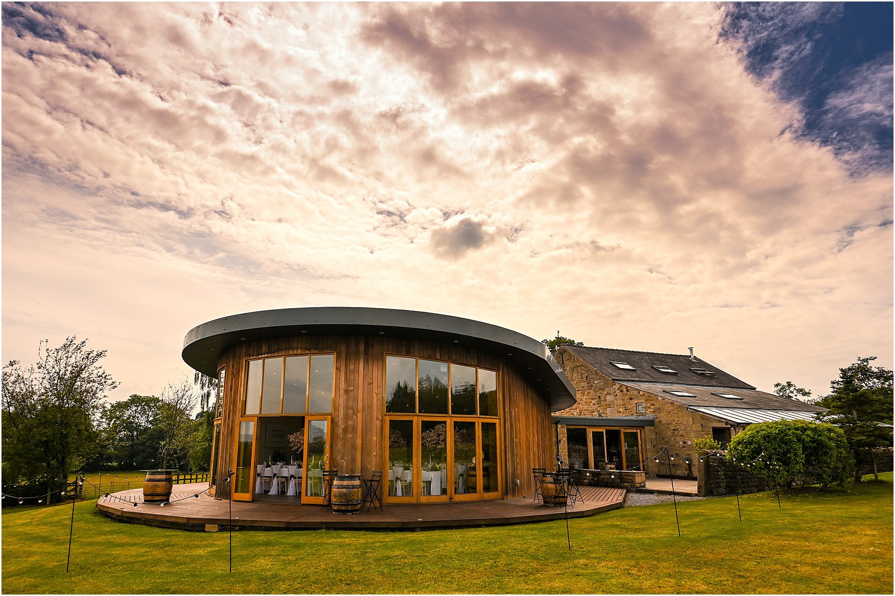 the-out-barn-wedding-_0031.jpg