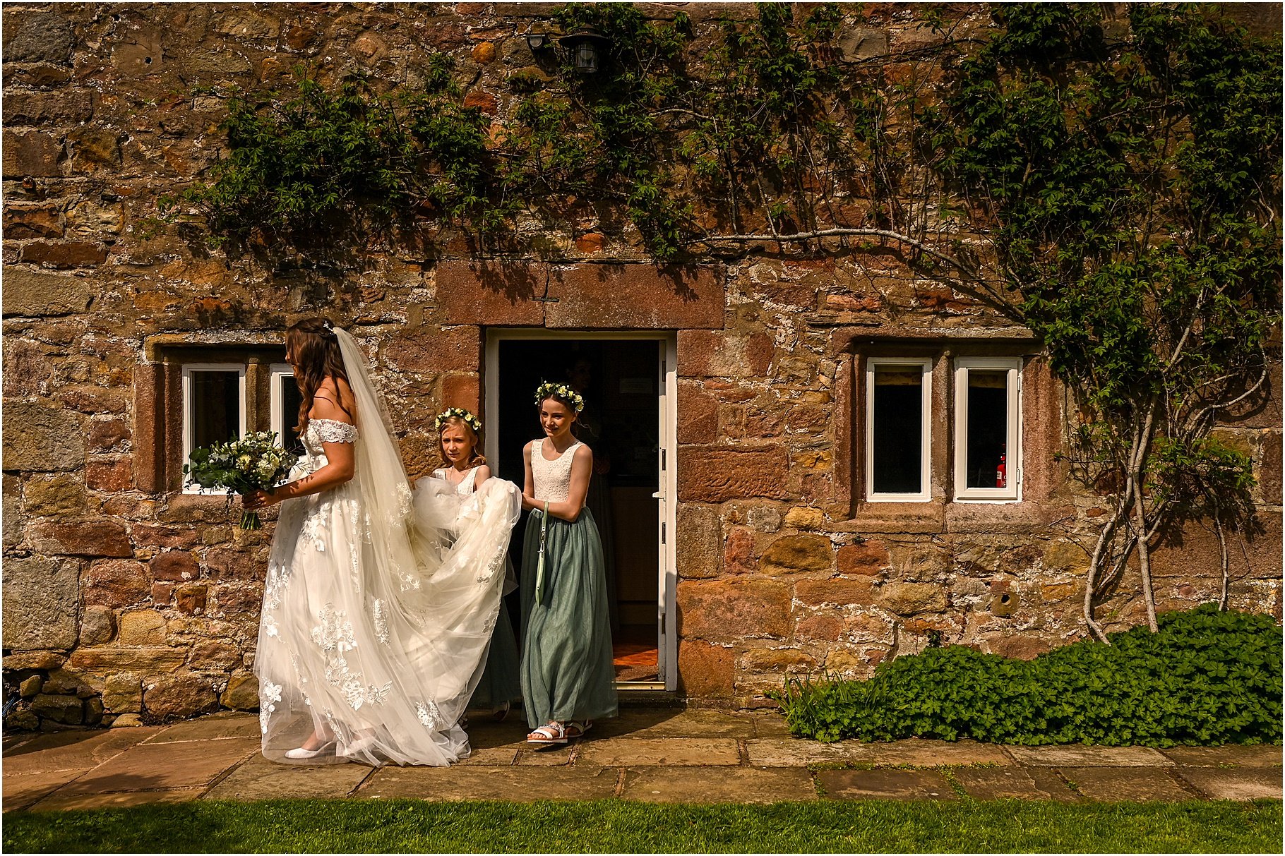 browsholme-hall-tithe-barn-wedding-photography-_0047.jpg