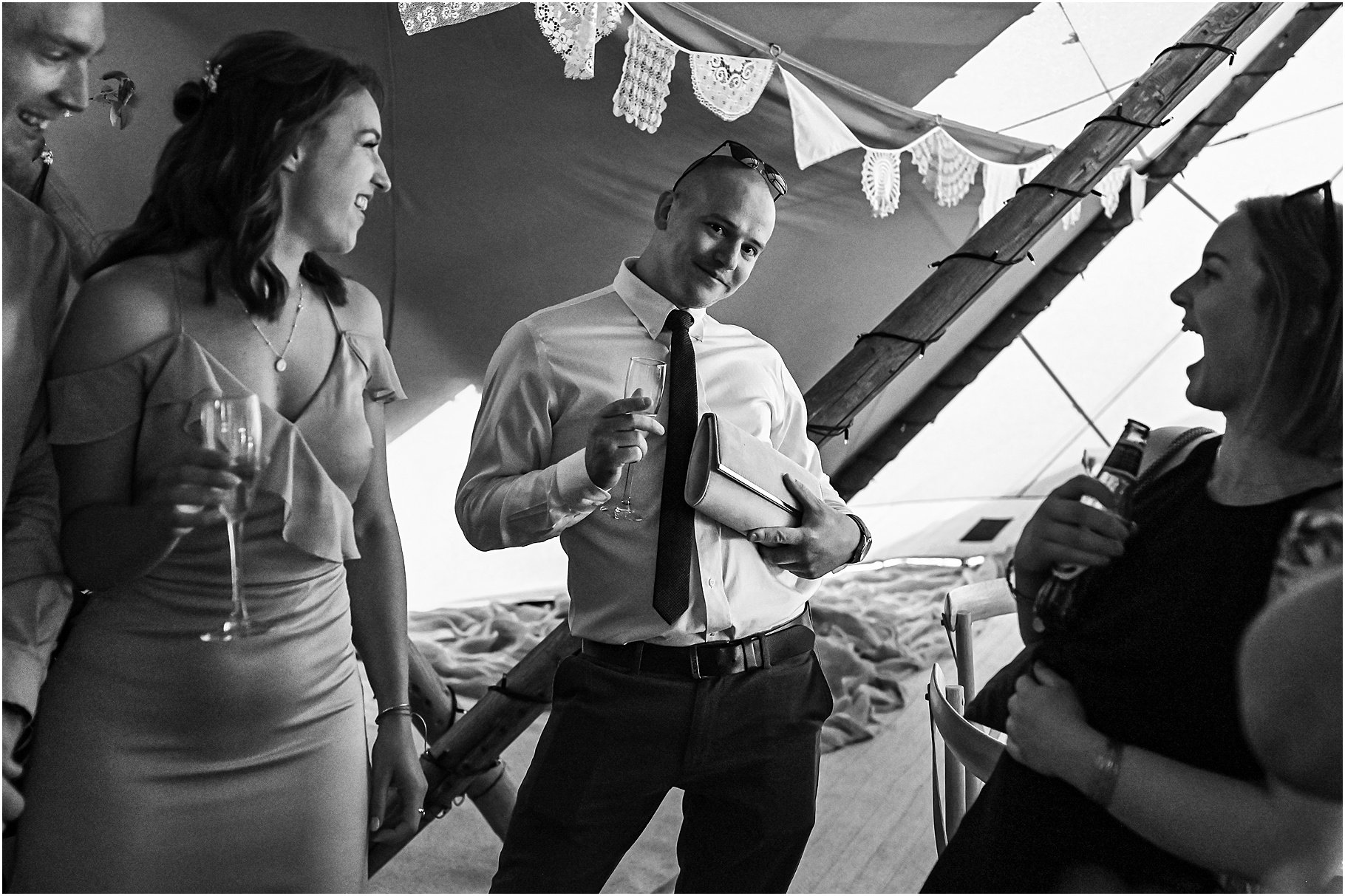 pendle-hill-tipi-wedding-_0070.jpg