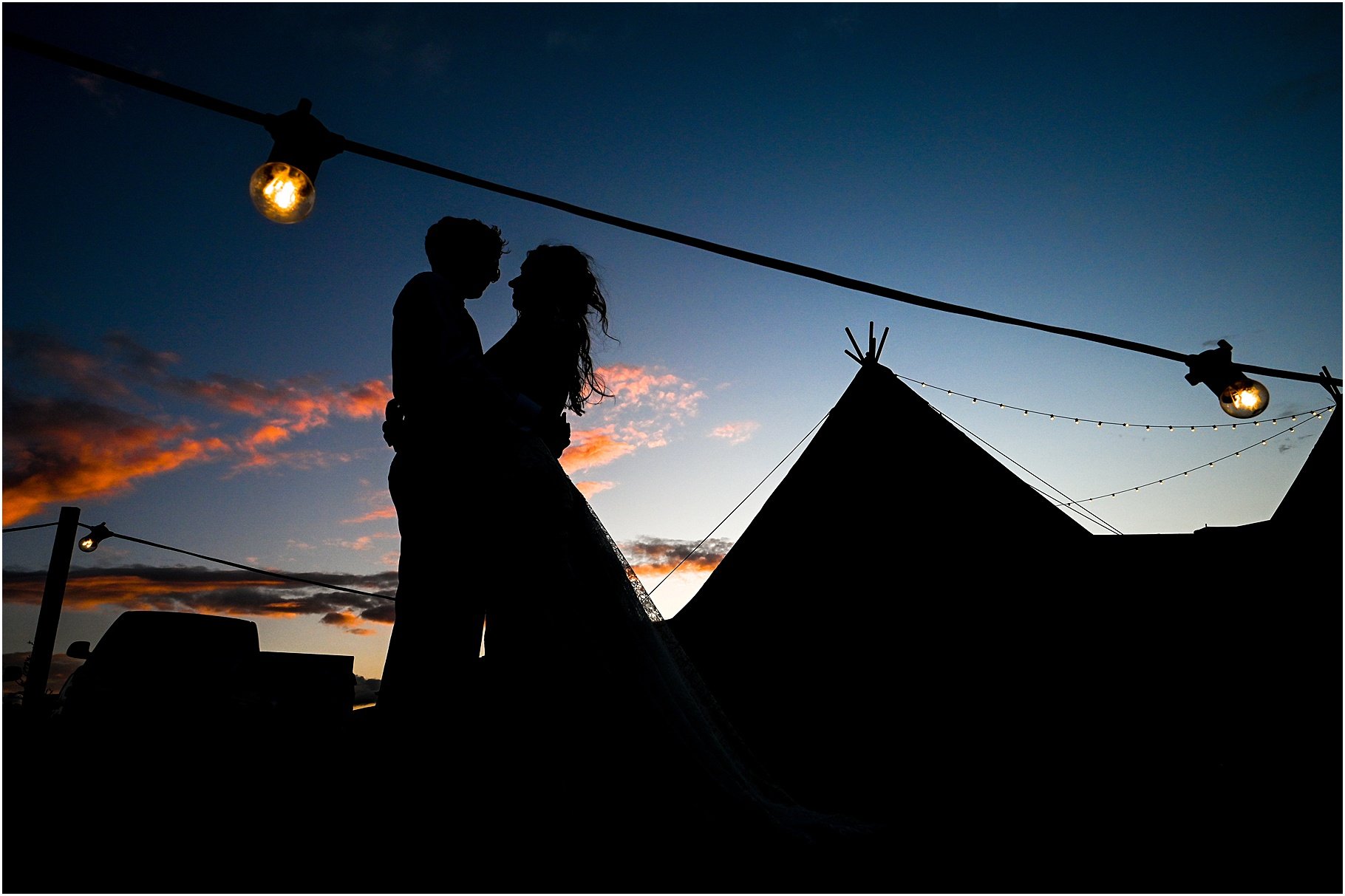 pendle-hill-tipi-wedding-_0143.jpg