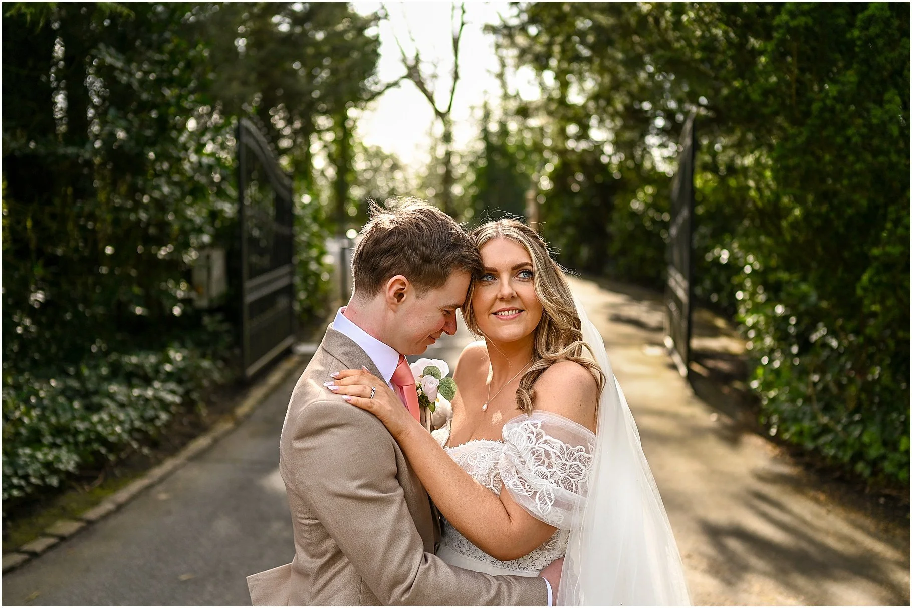 Bartle Hall Wedding Photography - Harry &amp; Steph