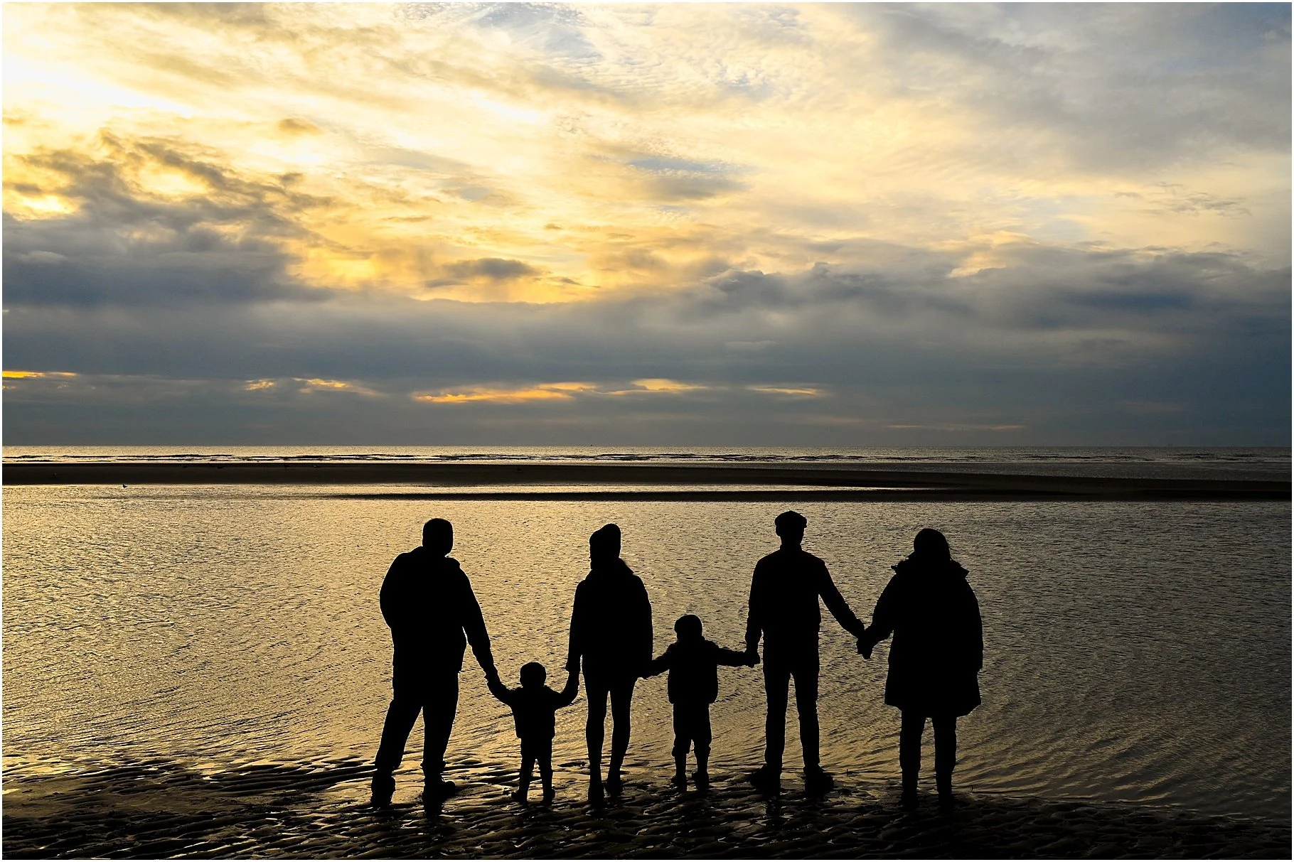 Beach Mini-Shoot -Lancashire Family Photography - The Hughes &amp; Dickinson Family