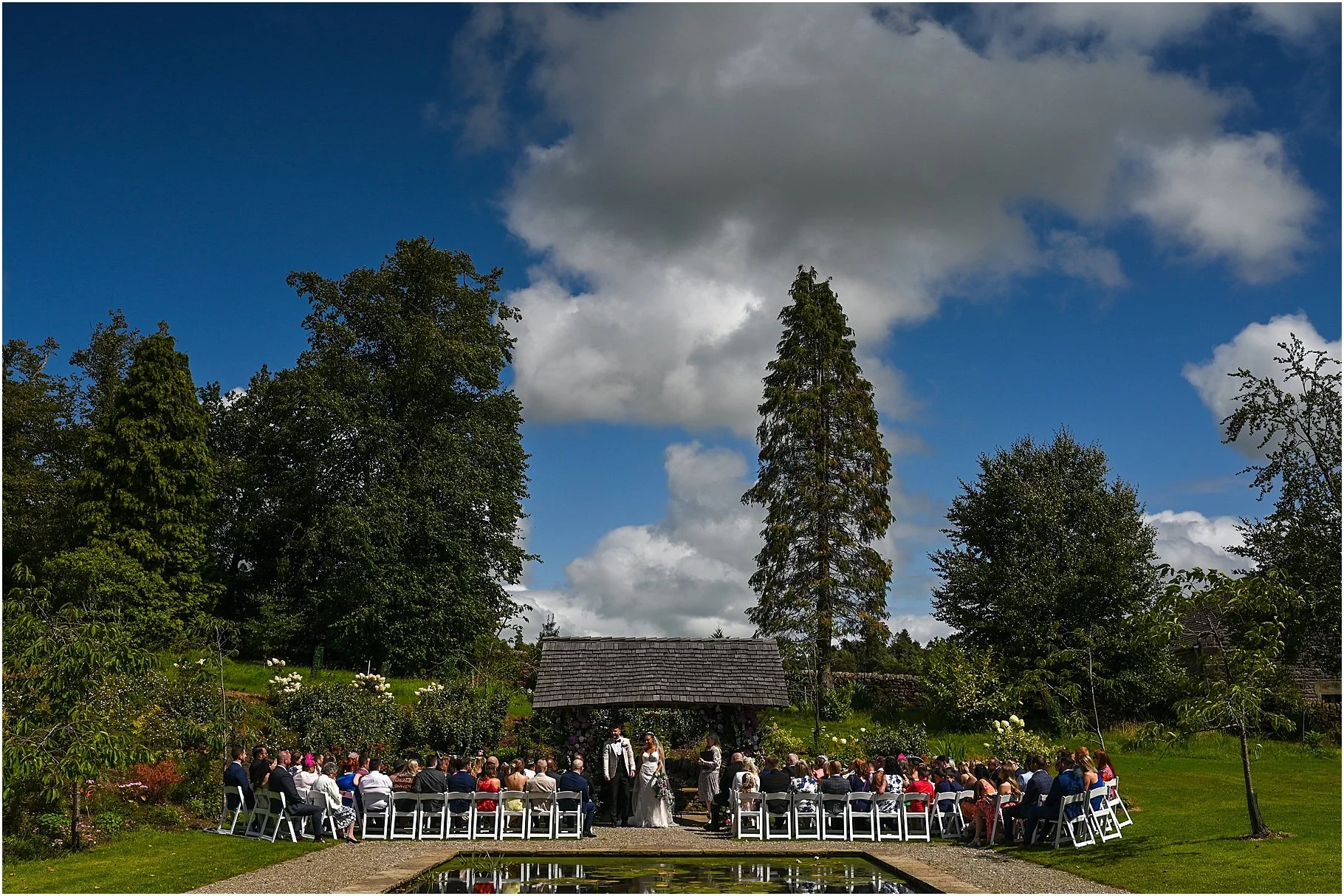 browsholme-hall-documentary-wedding-photography - 033.jpg