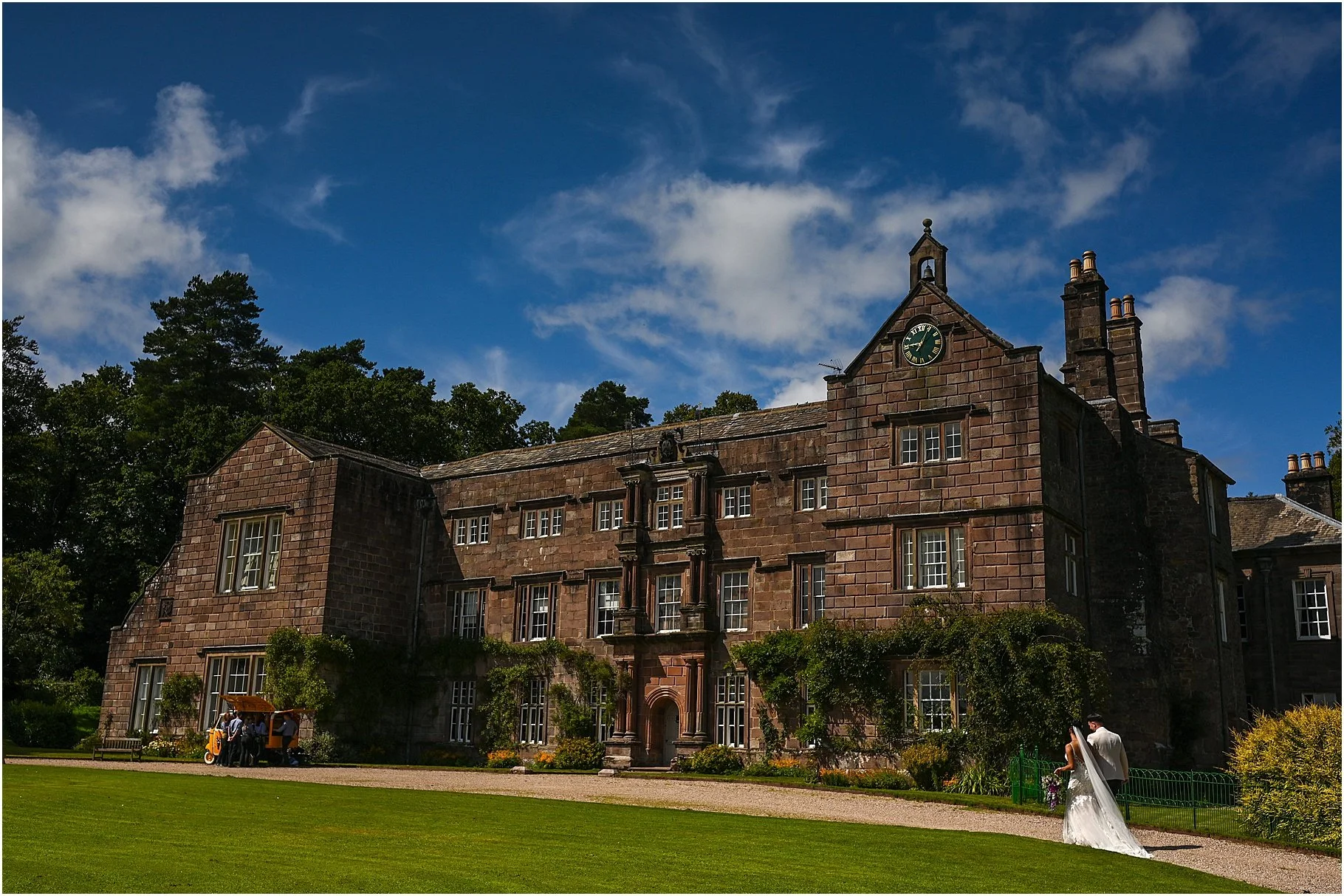 browsholme-hall-documentary-wedding-photography - 036.jpg