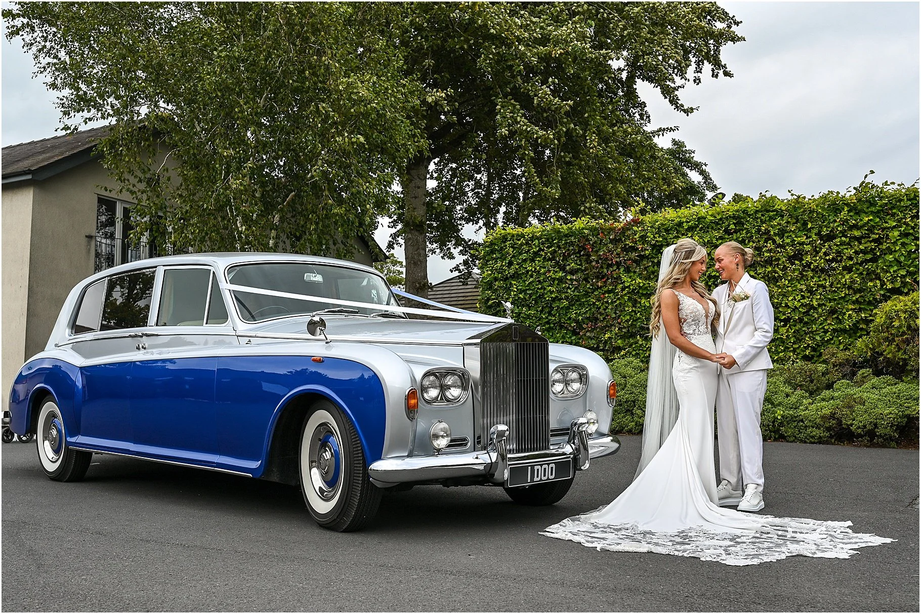 ribby-hall-lesbian-wedding_0049.jpg