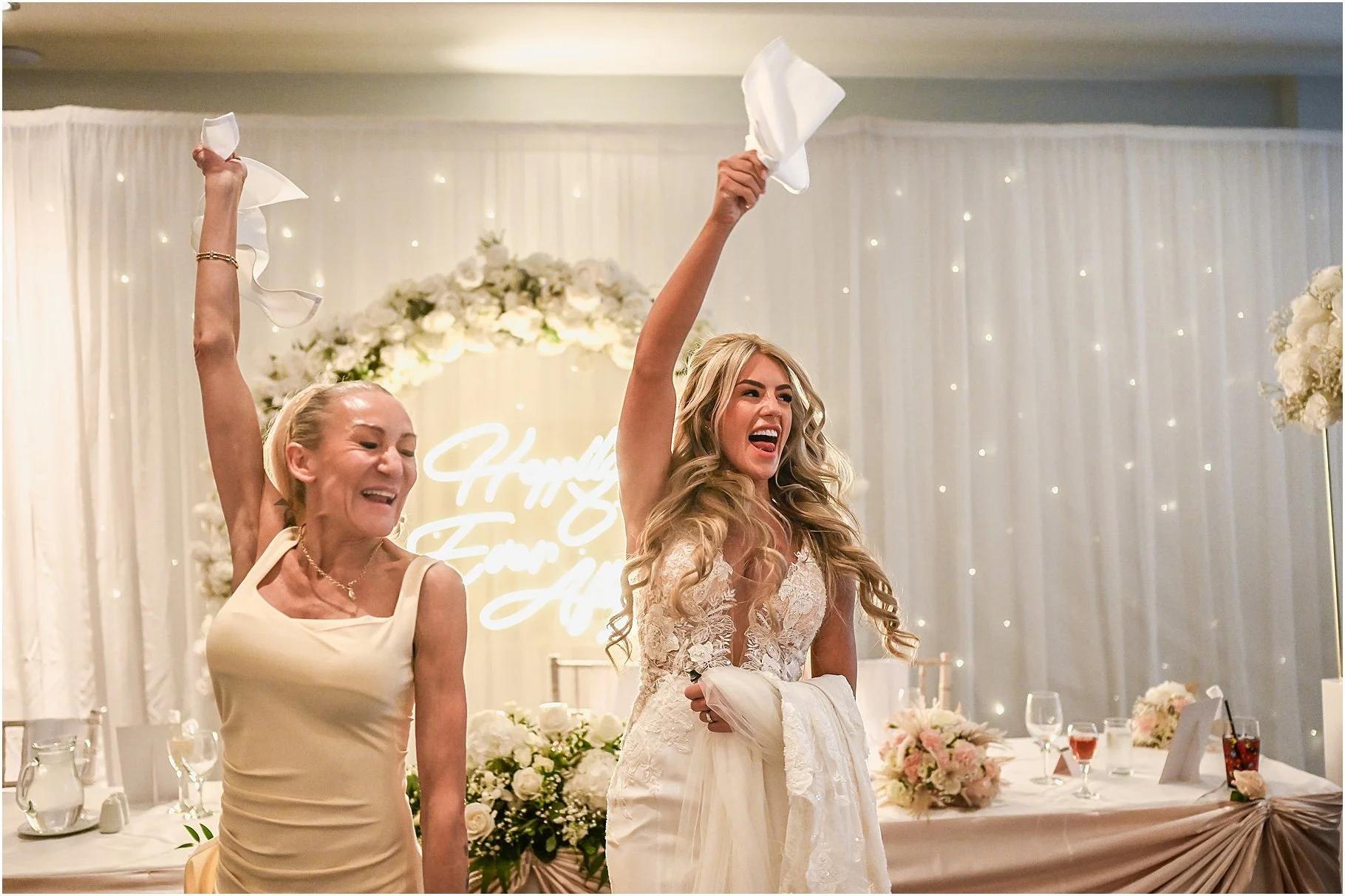 ribby-hall-lesbian-wedding_0074.jpg