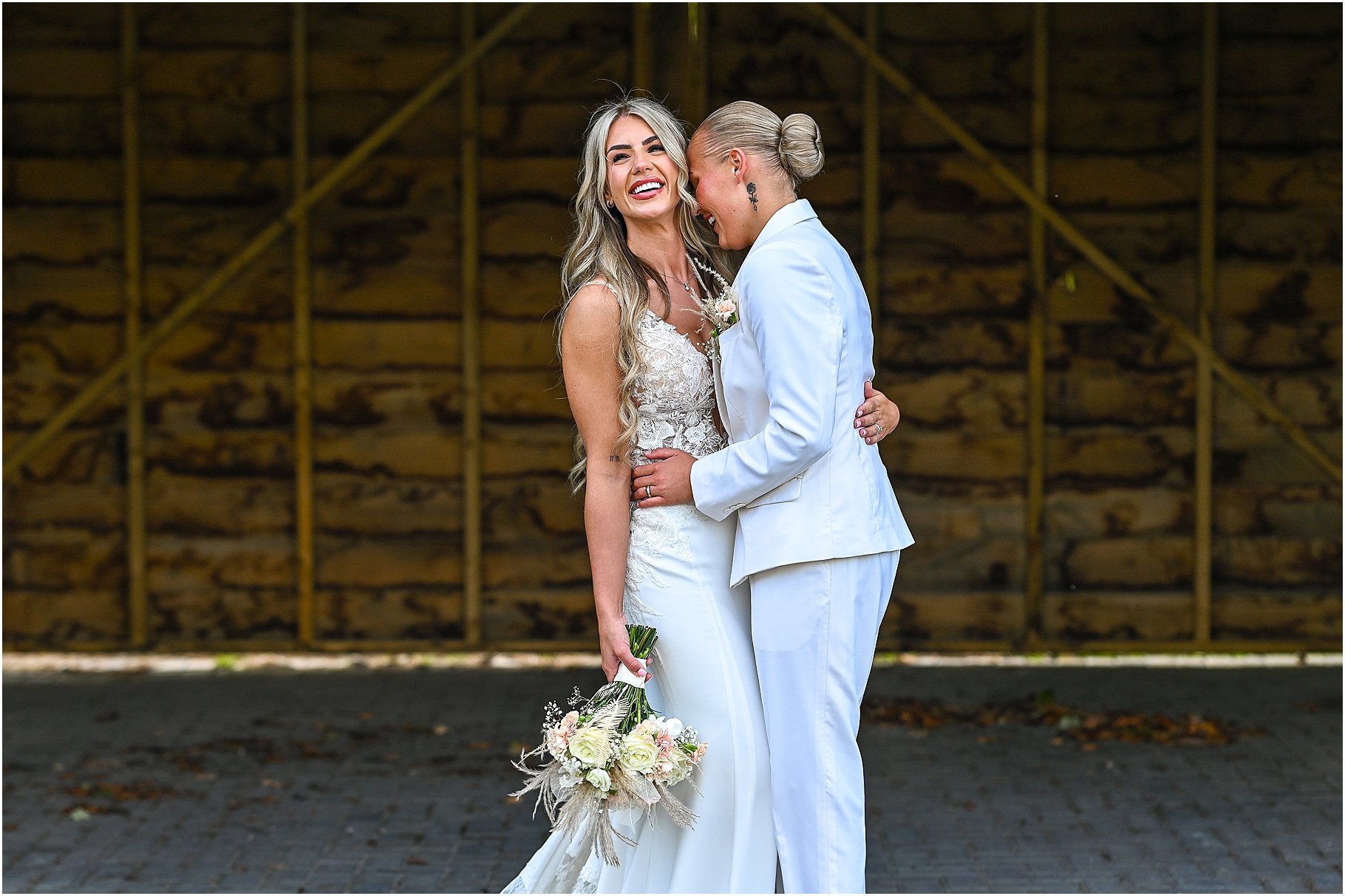 ribby-hall-lesbian-wedding_0081.jpg
