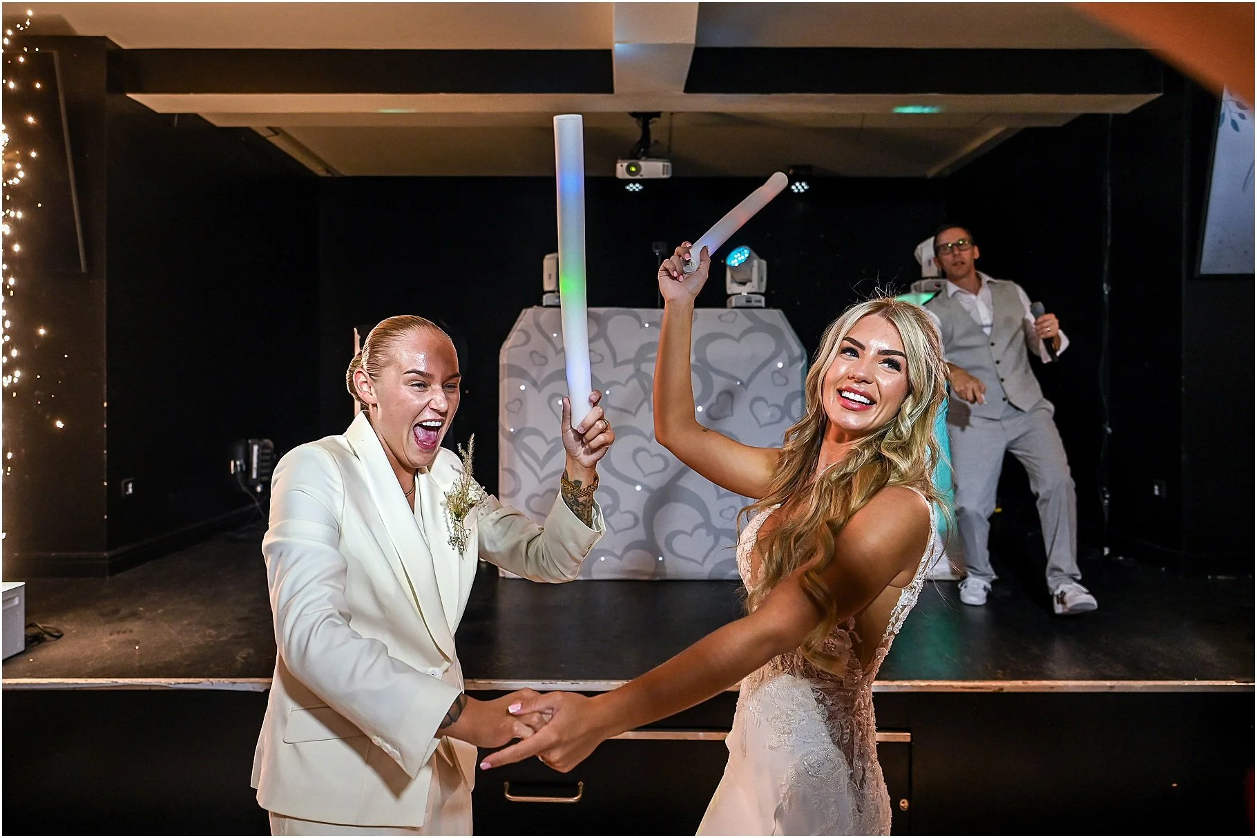 ribby-hall-lesbian-wedding_0096.jpg