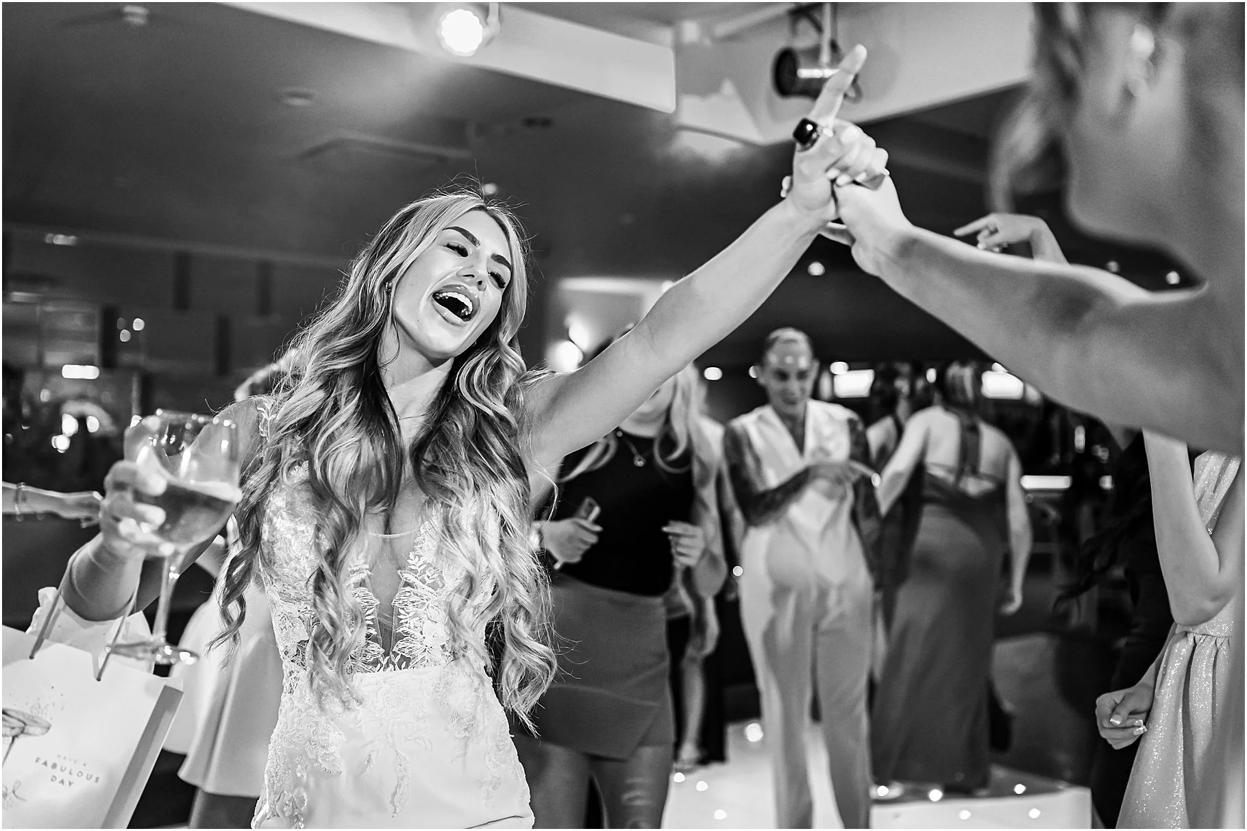 ribby-hall-lesbian-wedding_0102.jpg