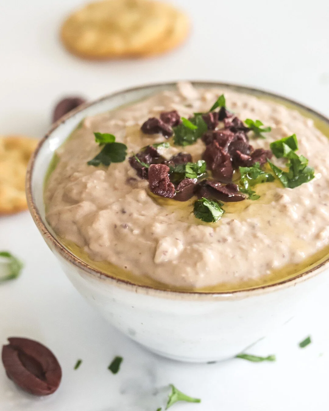 Olive lovers rejoice!⠀⠀⠀⠀⠀⠀⠀⠀⠀
⠀⠀⠀⠀⠀⠀⠀⠀⠀
There is just something about the briney-ness of olives that I loveeee.⠀⠀⠀⠀⠀⠀⠀⠀⠀
⠀⠀⠀⠀⠀⠀⠀⠀⠀
I was playing around and made this olive hummus and it couldn&rsquo;t be easier.⠀⠀⠀⠀⠀⠀⠀⠀⠀
⠀⠀⠀⠀⠀⠀⠀⠀⠀
Make a base hummus using your fave recipe (mine is below--you can also use store bought), and add 1/8 c of kalamata olives, 1-2 tbsp of olive brine, and blend together; add a splash of ice cold water at the end, blend, and serve with your favorites!⠀⠀⠀⠀⠀⠀⠀⠀⠀
⠀⠀⠀⠀⠀⠀⠀⠀⠀
My base hummus recipe goes like this--⠀⠀⠀⠀⠀⠀⠀⠀⠀
1 can of chickpeas, 4 garlic cloves, 1/4 cup tahini, juice of 1 large lemon, couple tbsp of olive oil + more for the top, 1-2 tsp cumin, kosher salt + pepper to taste.⠀⠀⠀⠀⠀⠀⠀⠀⠀
⠀⠀⠀⠀⠀⠀⠀⠀⠀
#jackiecooksanddrinks #letscookanddrink