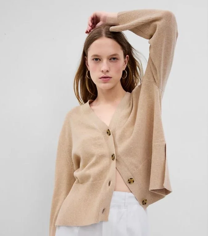 The Sunday Eight -  What's Chic This Week