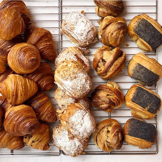 Goes on Pinterest to look up a recipe.
Pins everything.
Makes nothing.
| LOCAL &bull; it&rsquo;s just easier |
🥐 @the_lazyfoodie