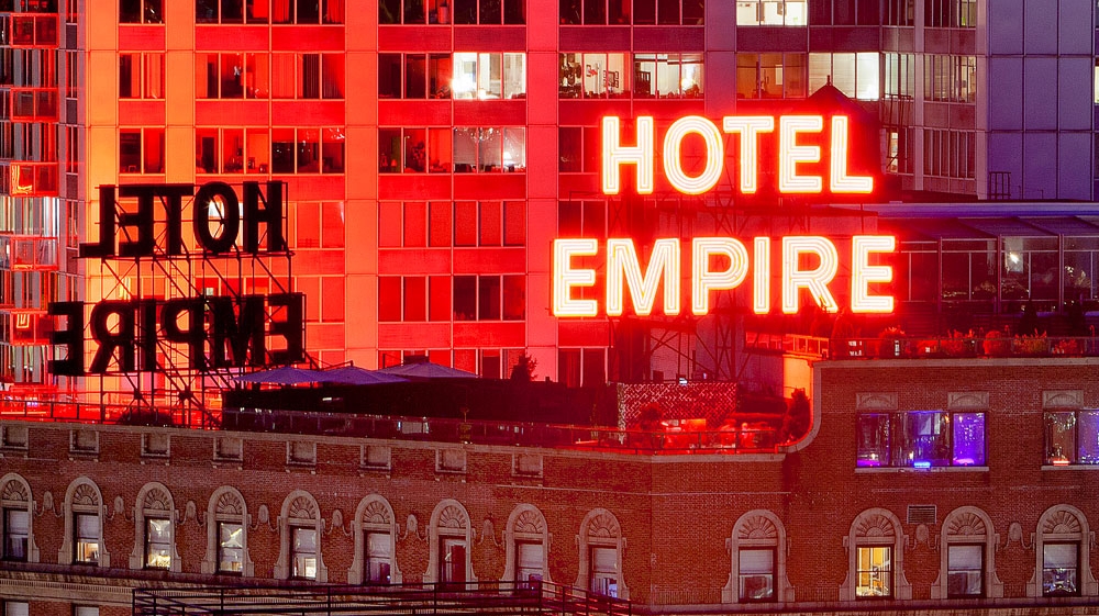 EMPIRE-003.jpg