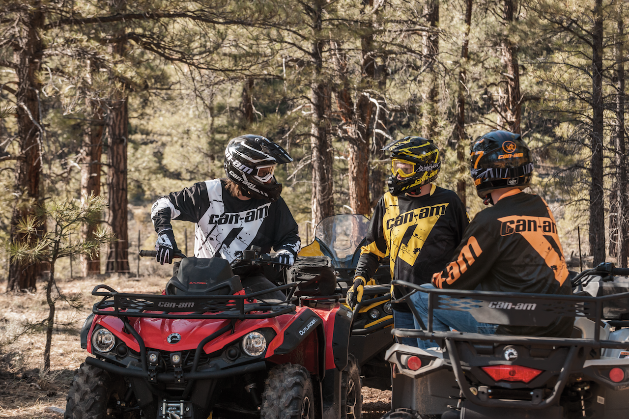 Can-Am Off-Road_PAC_2015_Recreational_0674_cb.png
