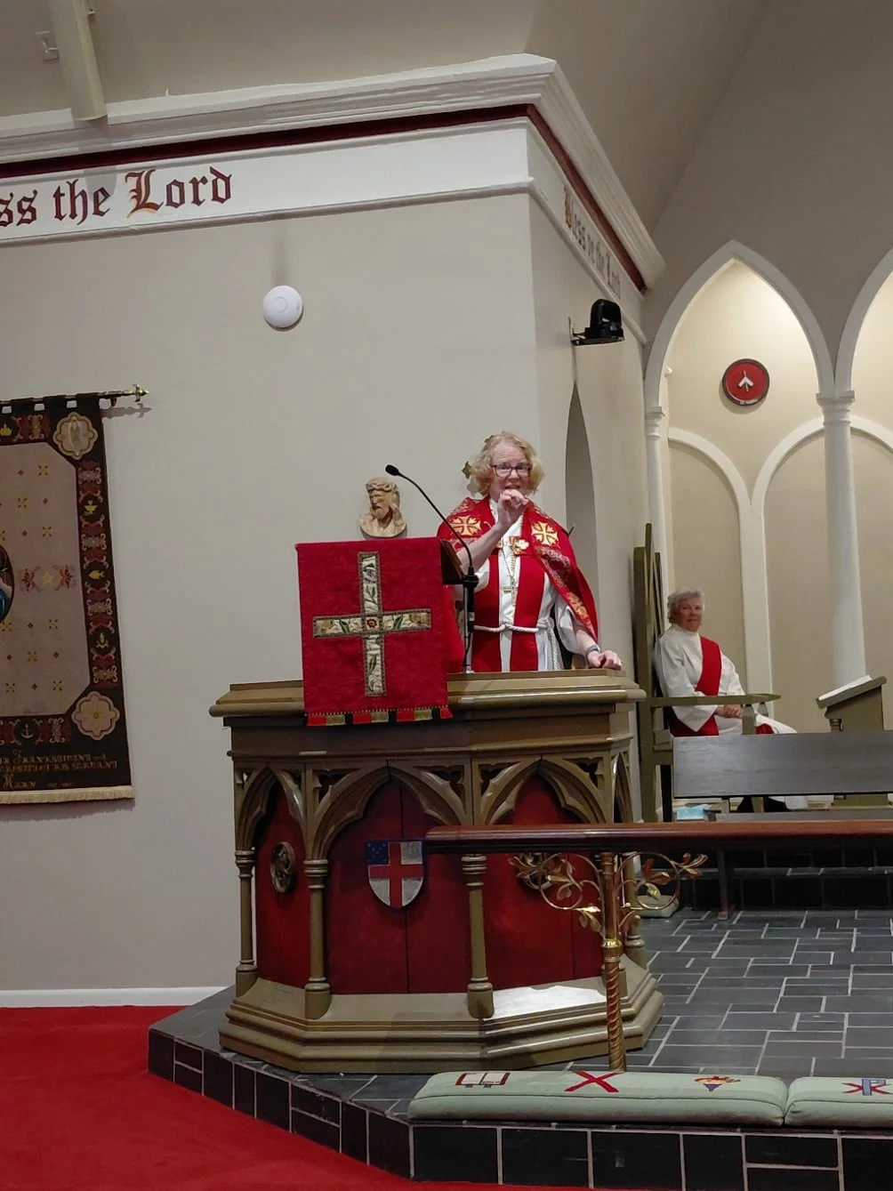 bishop 06.jpg