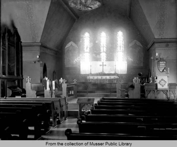 Trinity Interior June 1900.jpg