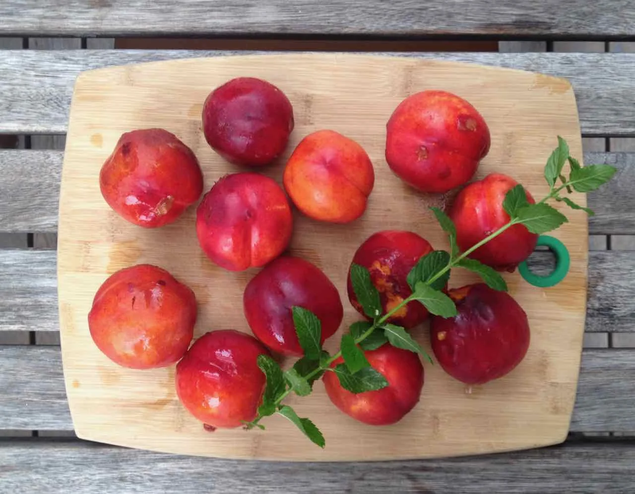 Peach salad with mint.