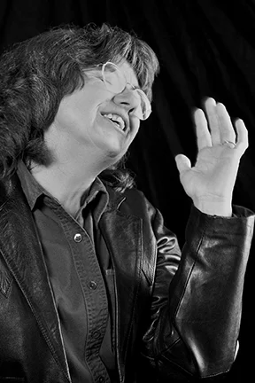 Virginia Bennett001-B&W-6x4,72.jpg