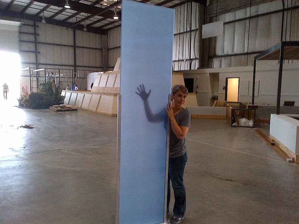 #waybackwednesday to setting up for the San Francisco Flower and Garden Show in 2013!

#landscapearchitecture #arterrateam #3form #screenpanel