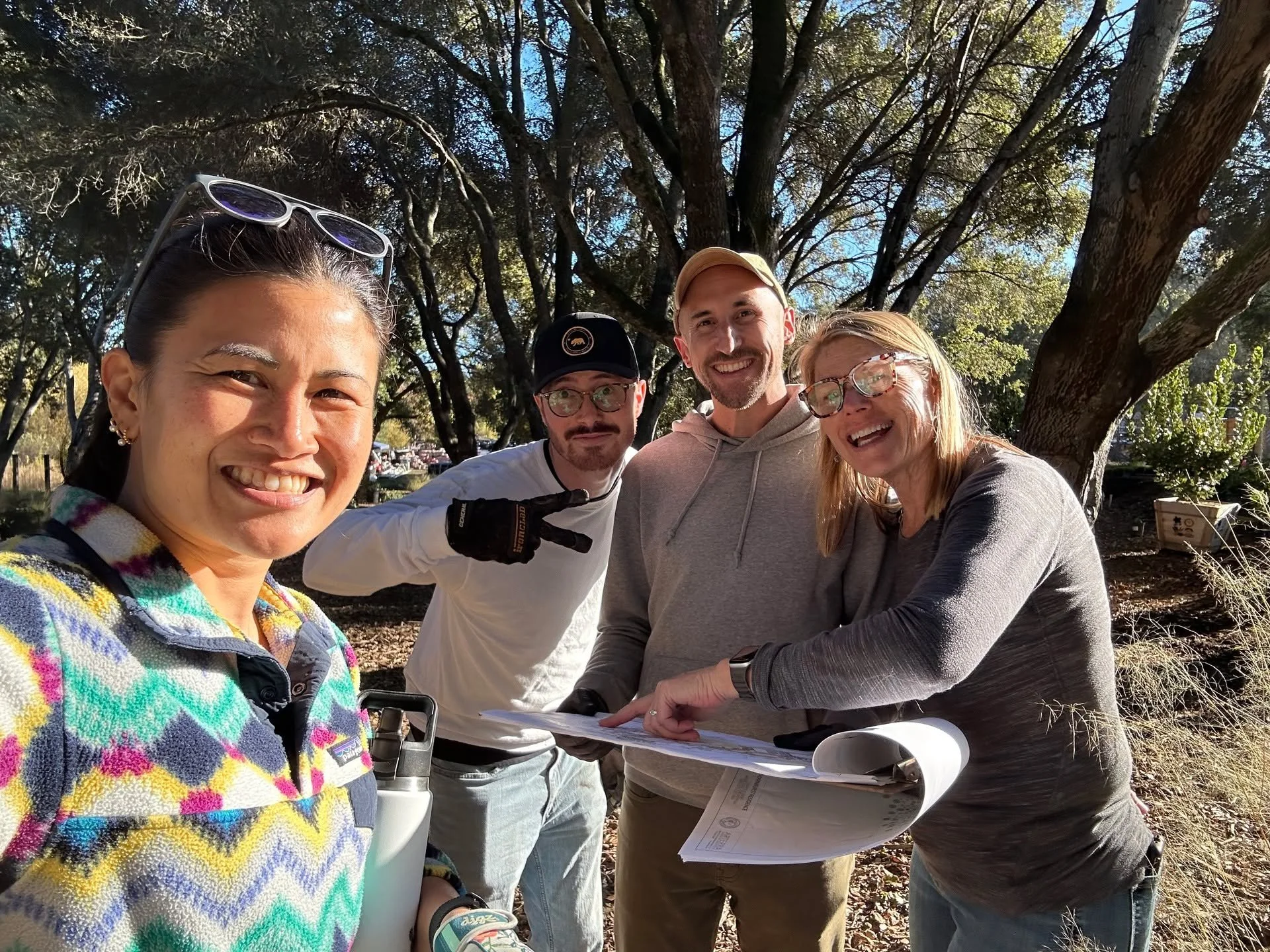 After almost three years of design, permitting and construction, we are finally getting to the first round of planting! Great project, great team!

@the_wiseman_group
@vanackerconstruction
@oxbowpoolandlandscape
@peakprojectsllc

#arterrateam #planti