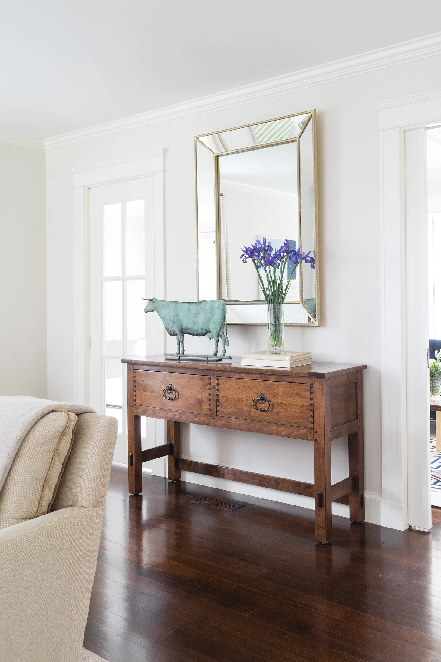 console - Huffard House Interior Design