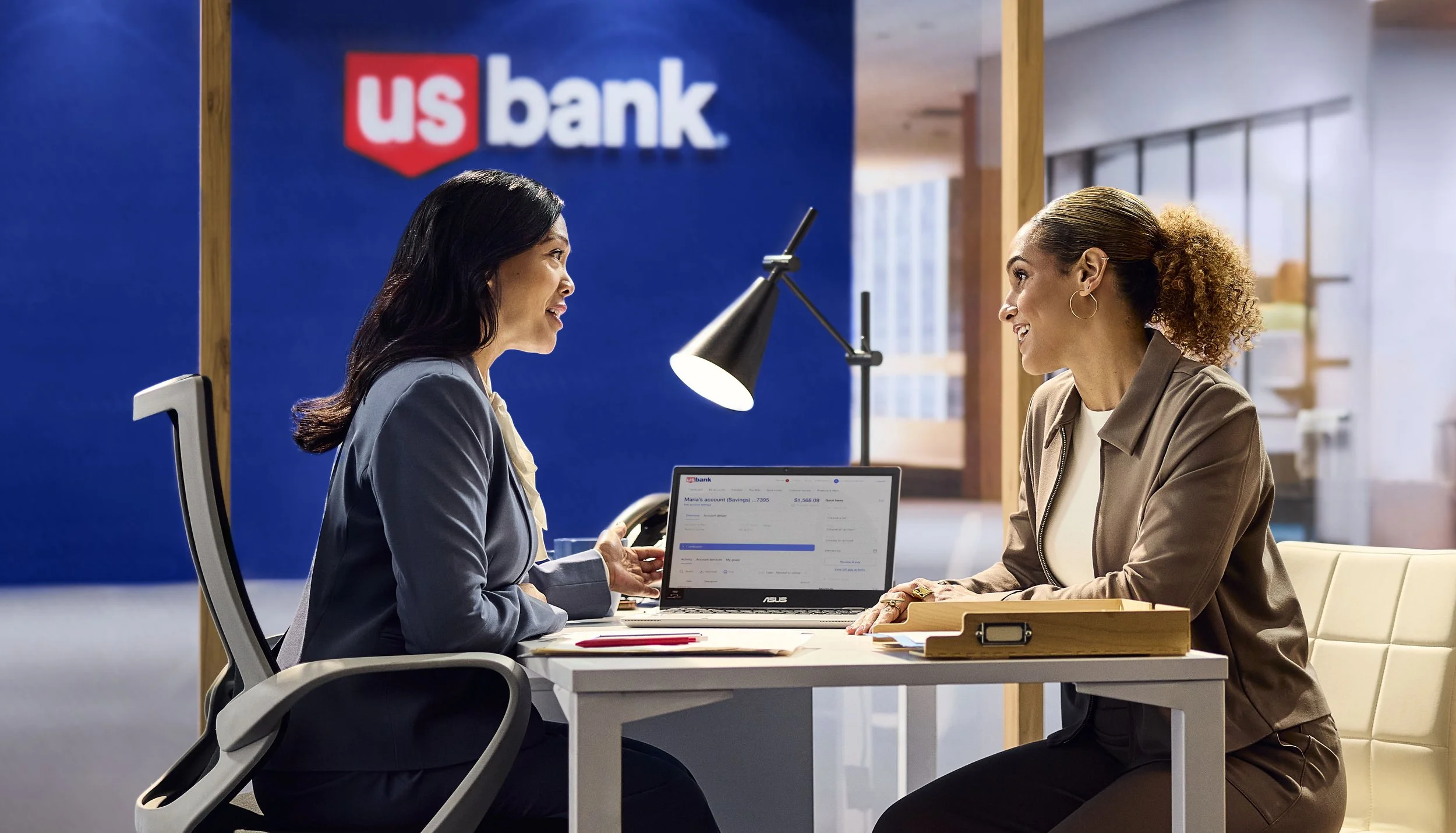 USBank-JessSims_02-WealthAdvisor_0578R2.jpg