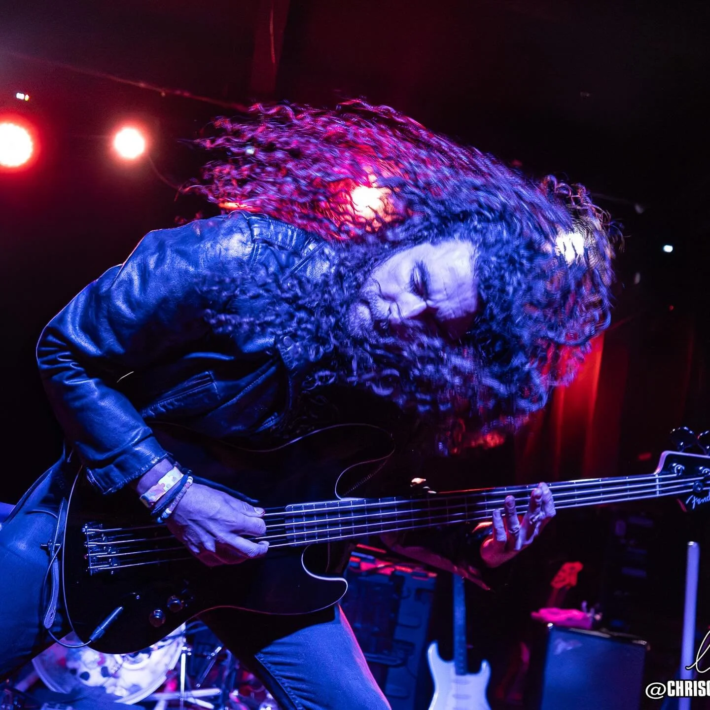 𝓗𝓐𝓟𝓟𝓨 𝓑𝓘𝓡𝓣𝓗𝓓𝓐𝓨 to our fiercely loyal guitar player with those glorious curls&hellip; Jason @oh_zaru, we love you more than a hot shower with great water pressure after a long day on tour. Thanks for always being in our corner and for you