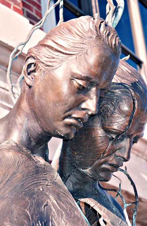 Gaia - 11' X 6' X 6' in cast bronze (2000) at Navy Pier in Chicago, IL