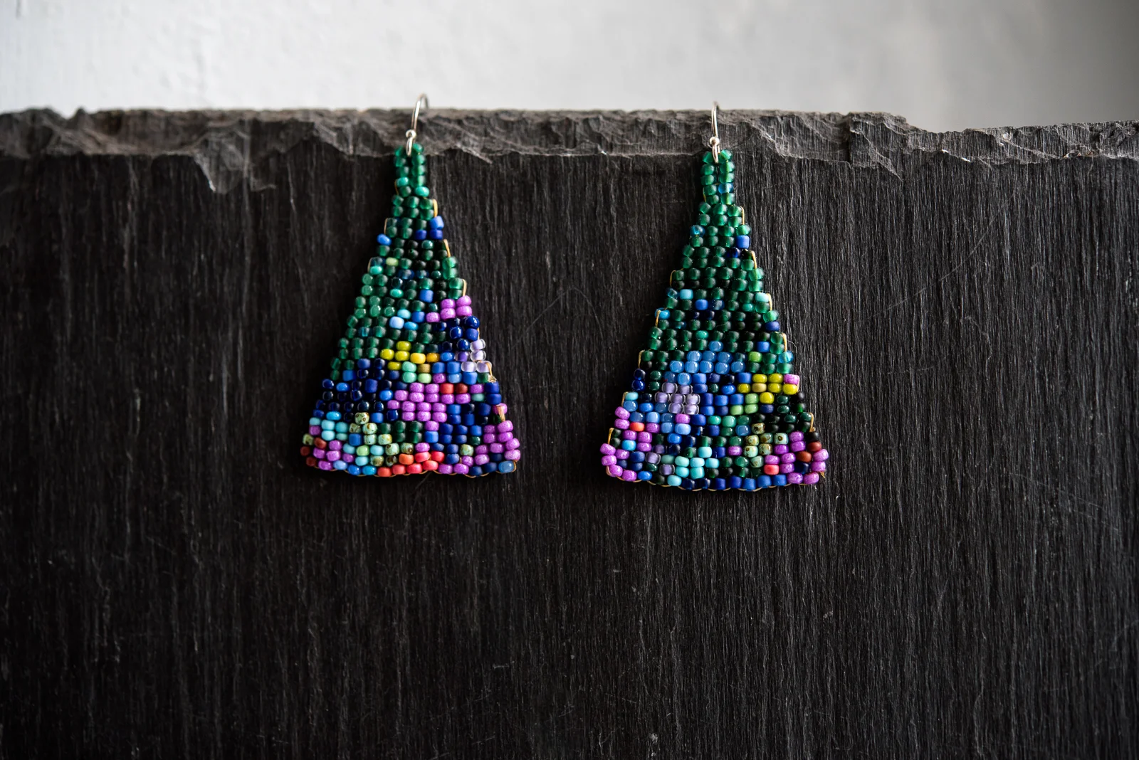 lilaS_beadedEarrings-50.jpg