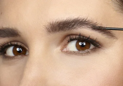 How to Embrace Natural & Artificial Beauty