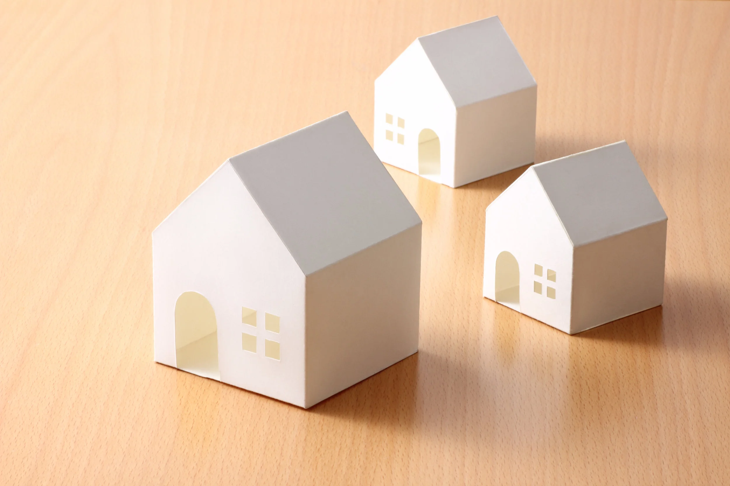 SAFEGUARD ADVISORS | Investing in Real Estate vs. Notes