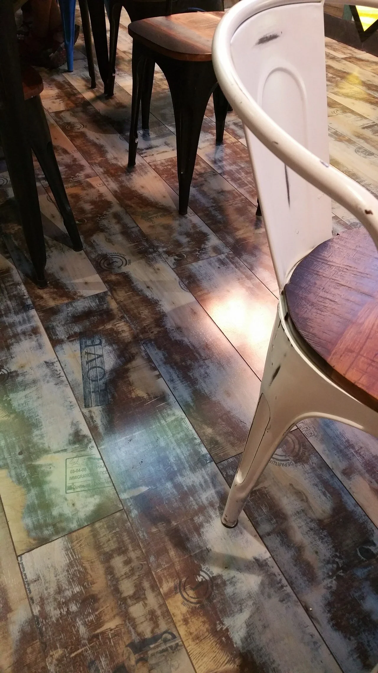 FLOOR FACTORS | 5 Hardwood Flooring Trends in 2020