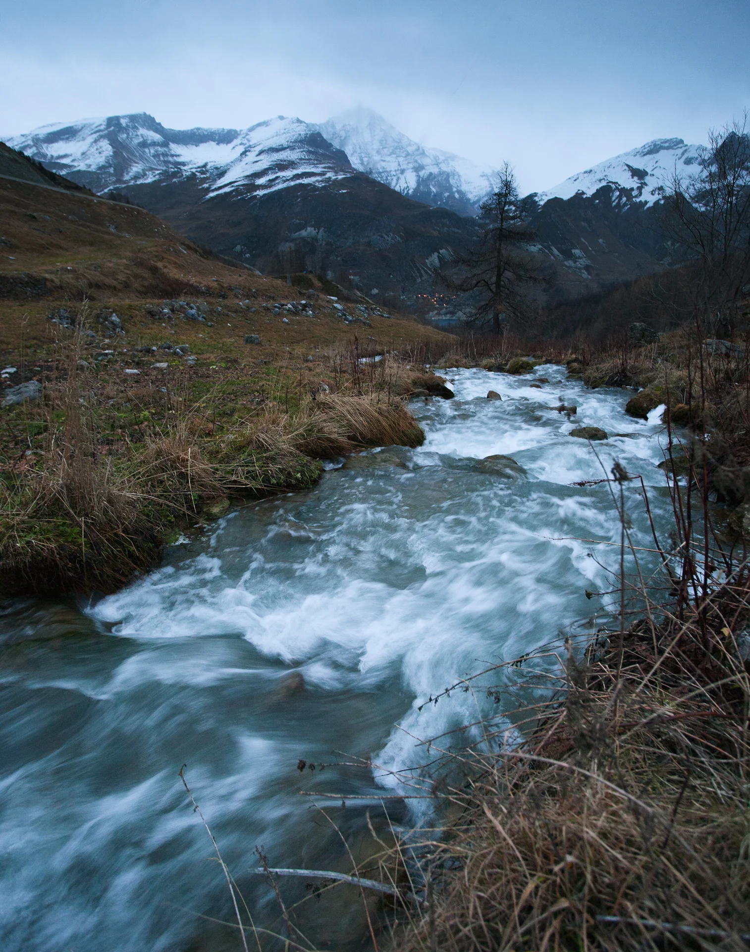 River to Mountain 4