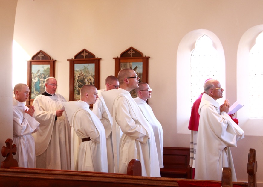 Chanting the Memorare before the Lady Altar.