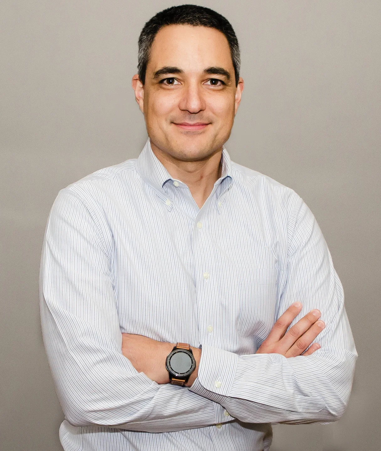 Headshot 11.08.18 LR-8461-small.jpg