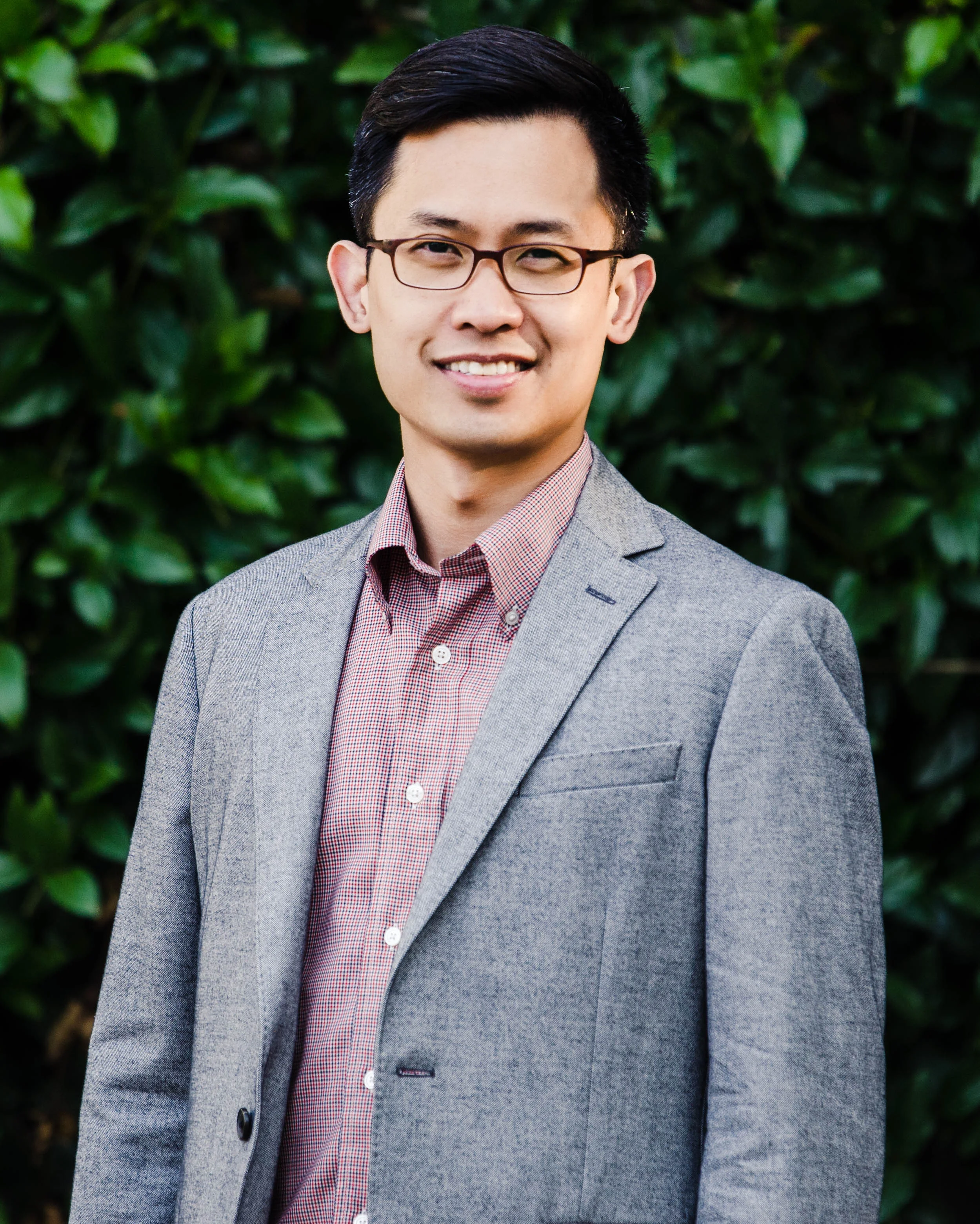 Atti headshot 8.20.18-0978.jpg