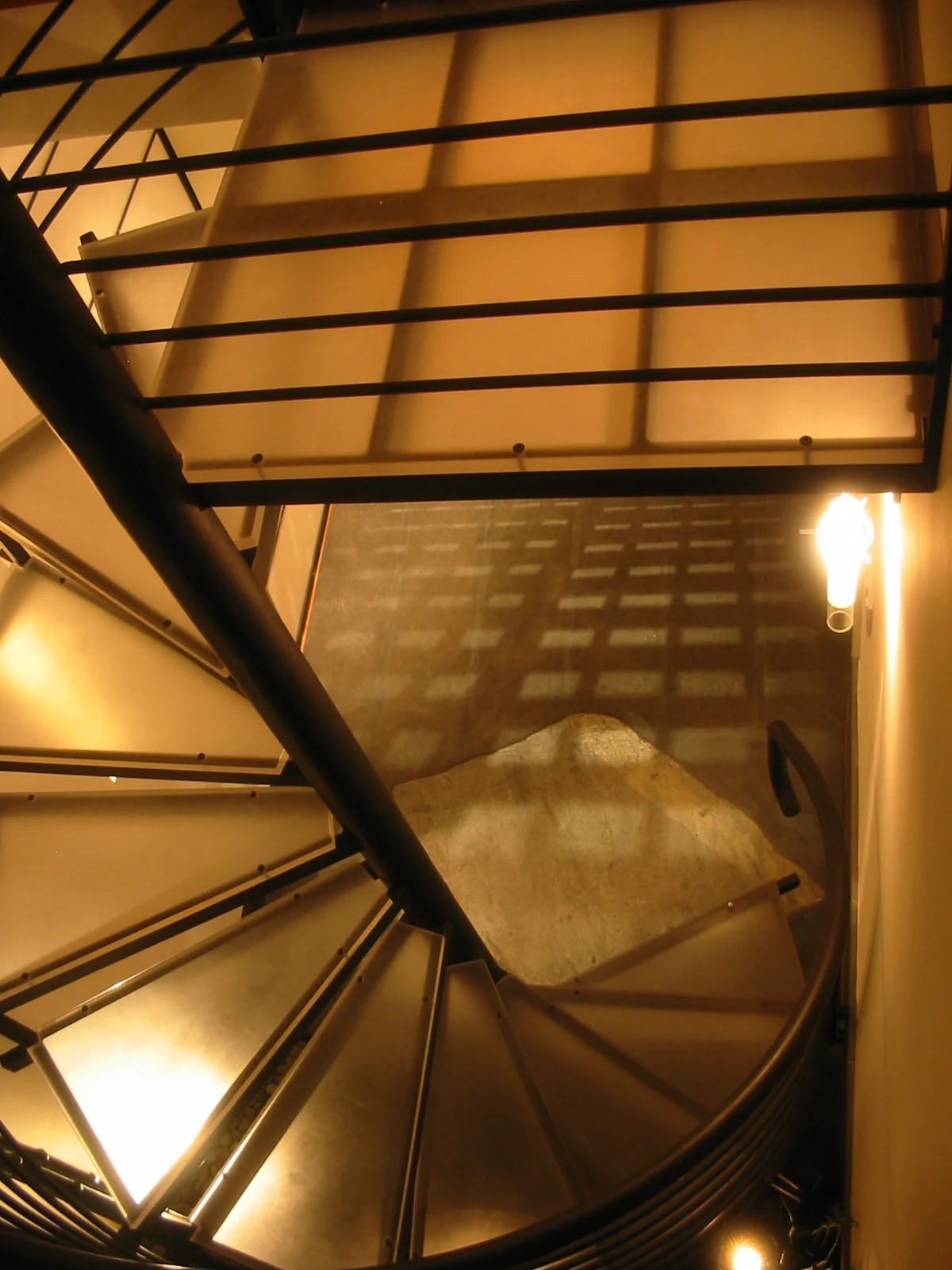 kitchen stairs 1.jpg