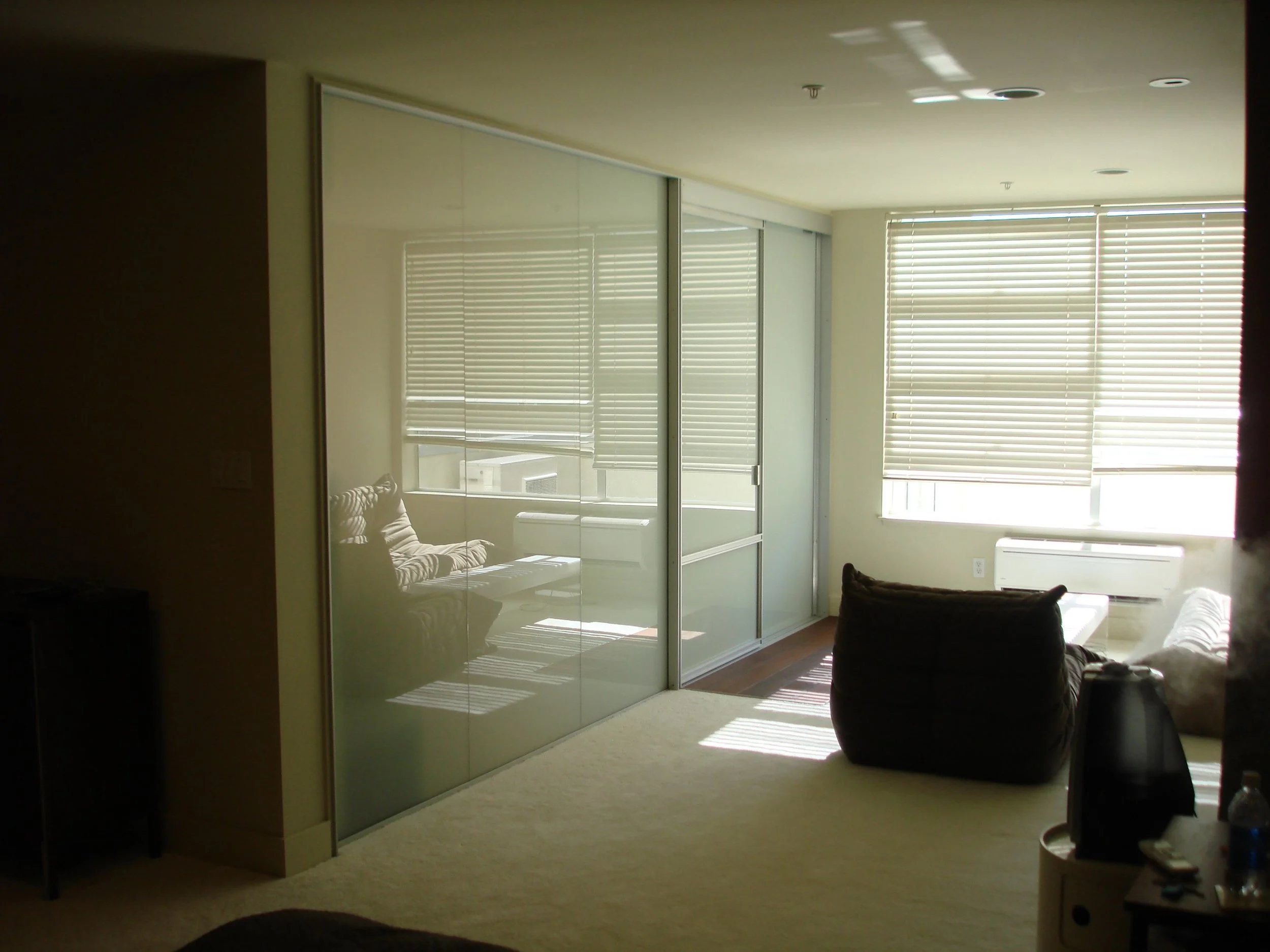 glass wall.jpg