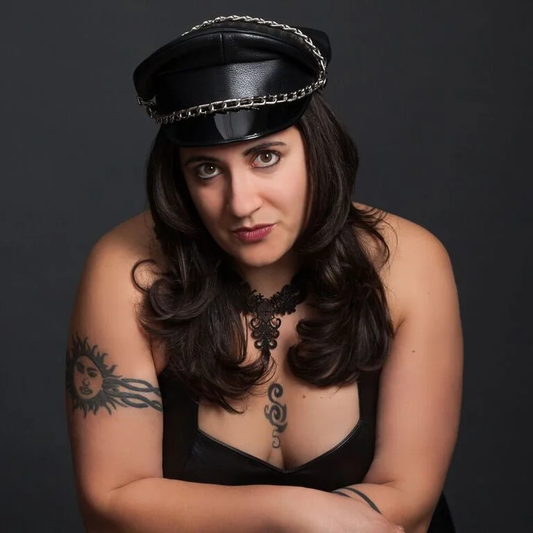 READ / On Display: A Submissive’s Journey