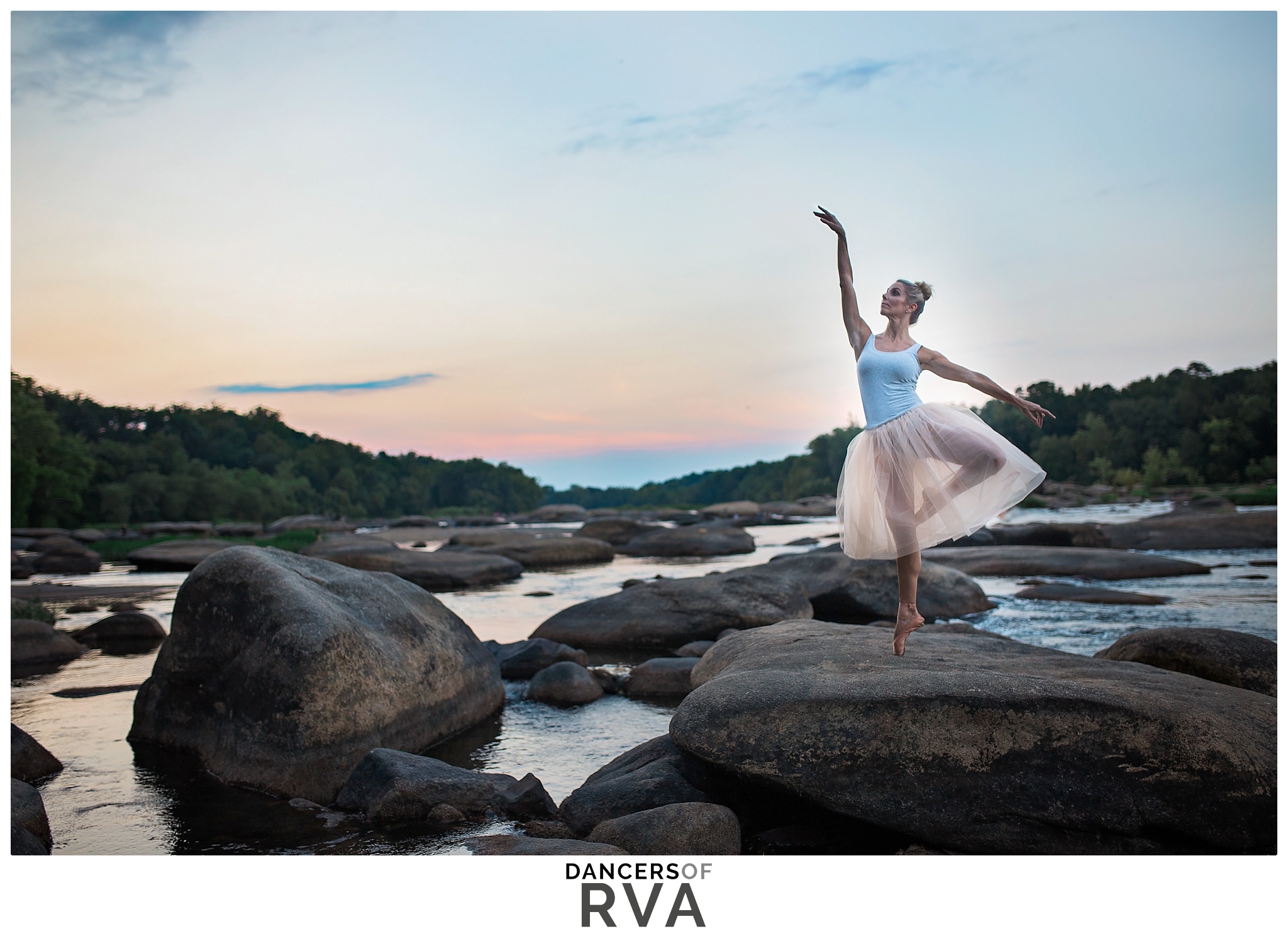 Richmond-Va-Pony-Pasture-James-River-Photography-Dance-Session-Gianna-Grace-Photography-Stavna-ballet