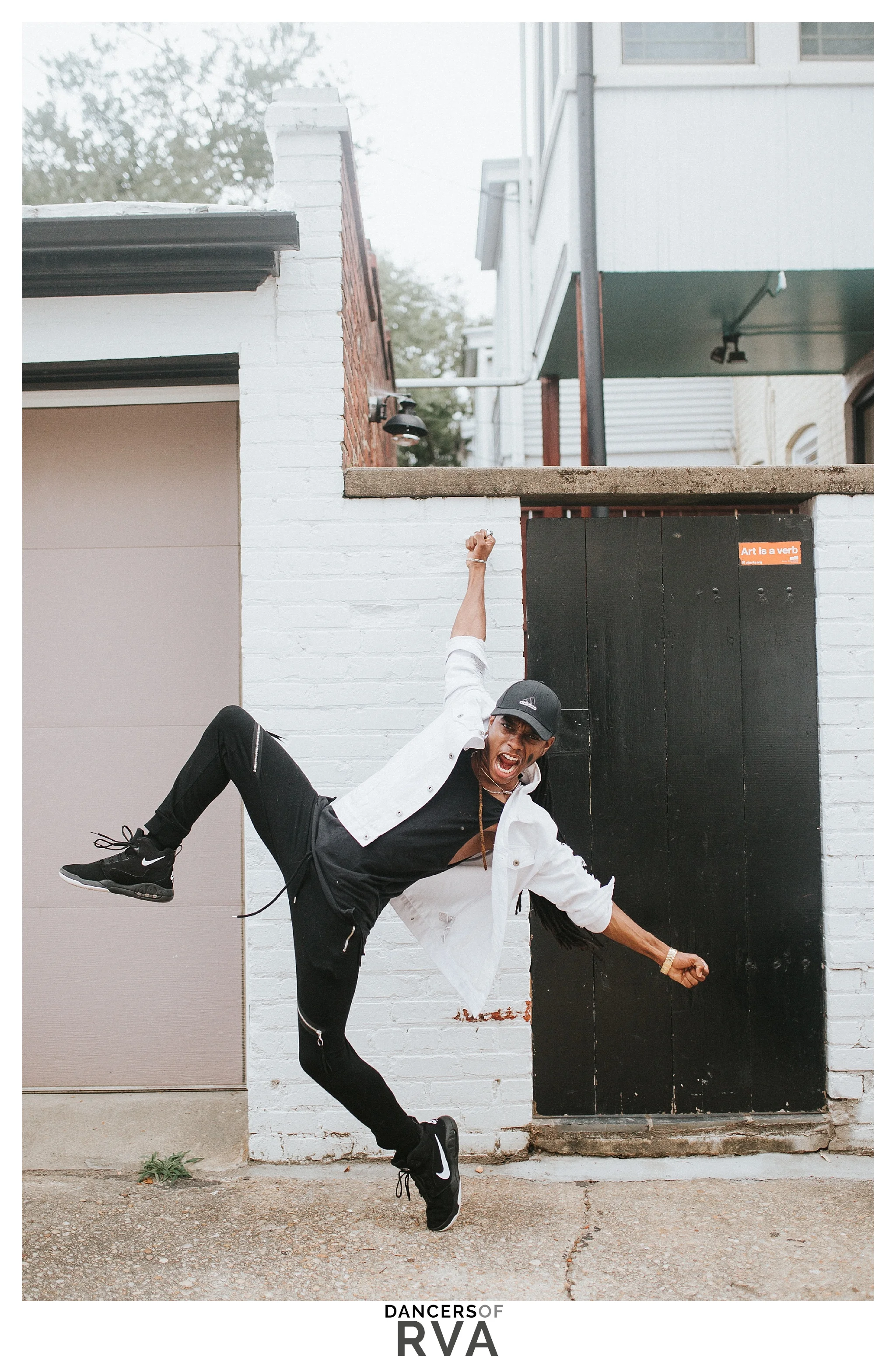 Richmond-Dance-Photographer- Dancers-of-RVA-Latin-Ballet-J.Static-Gianna-Grace-Photography-Carytown-RVA-Mural-Photoshoot