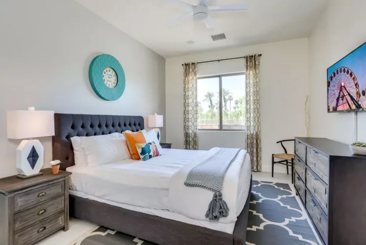 STRUT Oasis 7Bed Details-8.jpg