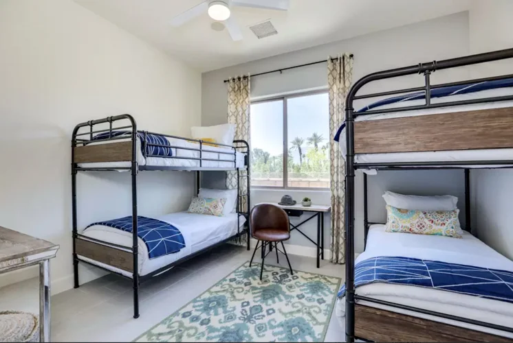 STRUT Oasis 7Bed Details-10.jpg