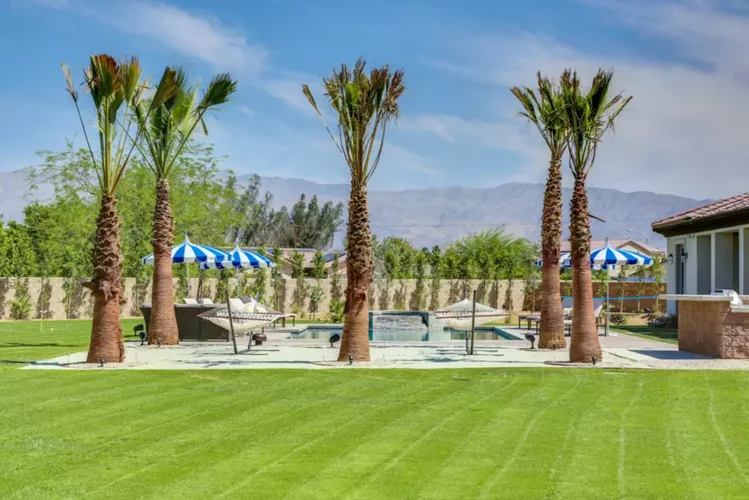 STRUT Oasis 7Bed Details-41.jpg