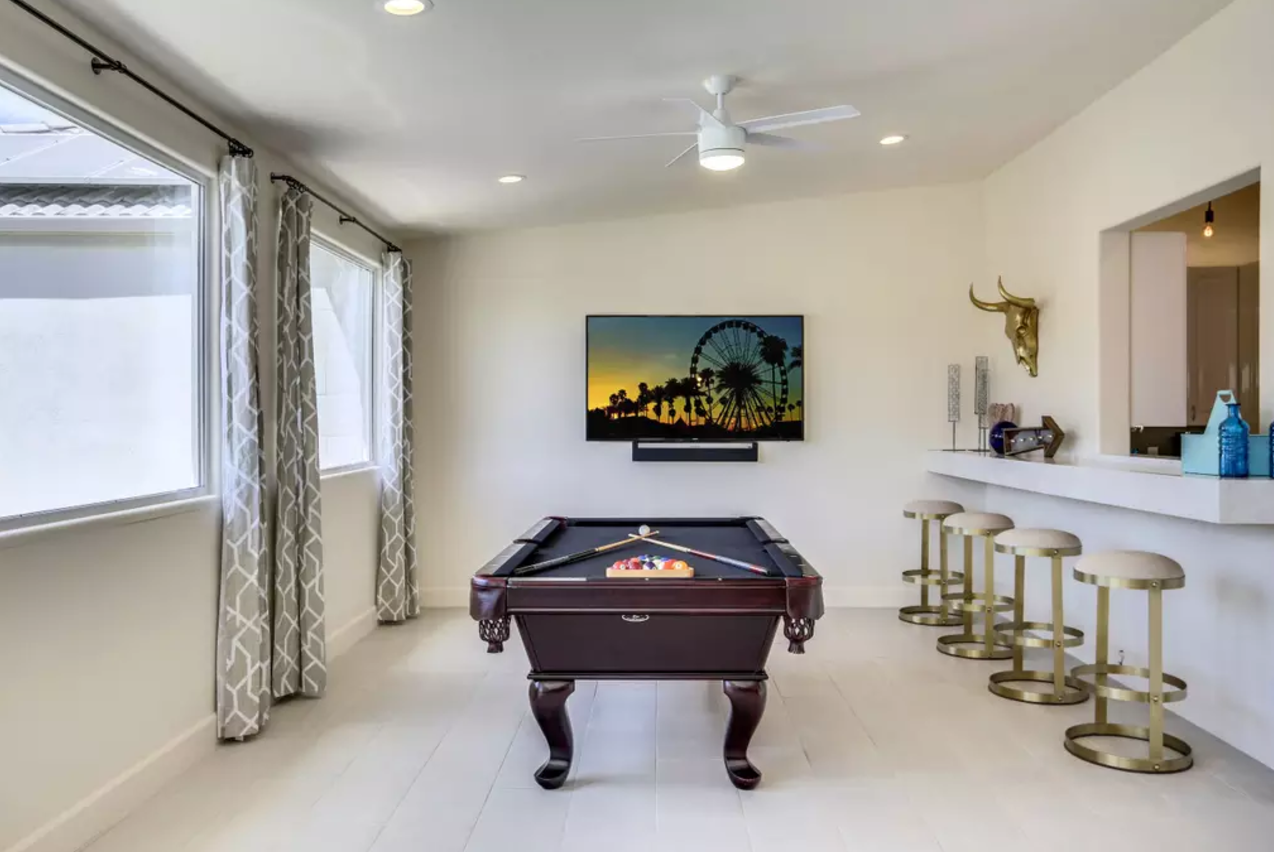 STRUT Oasis 8 Bedroom_16.png