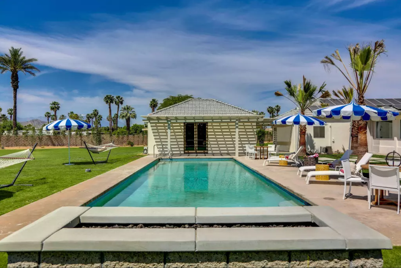 STRUT Oasis 8 Bedroom_41.png