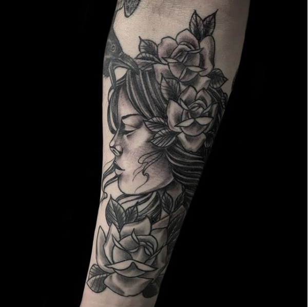 girl-rose-tattoo.PNG