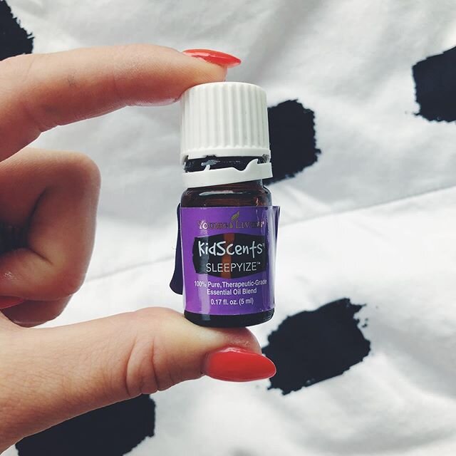 🌈If there was ever a mom-hack, this is it. I was desperate for my toddler to go to sleep and STAY asleep and Sleepyize was an answered prayer. 5-6 drops In the diffuser before bed ... we never looked back? Need sleep? The link is in my bio. You won&