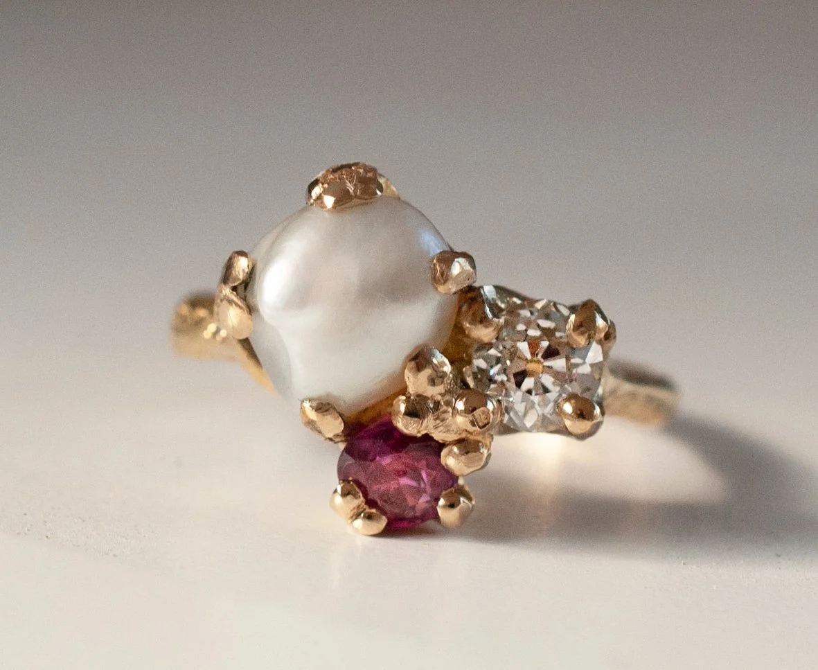 Textured-Baroqu-pearl-ruby-and-diamond-ring-by-Susan-McGinness-top-view.jpg