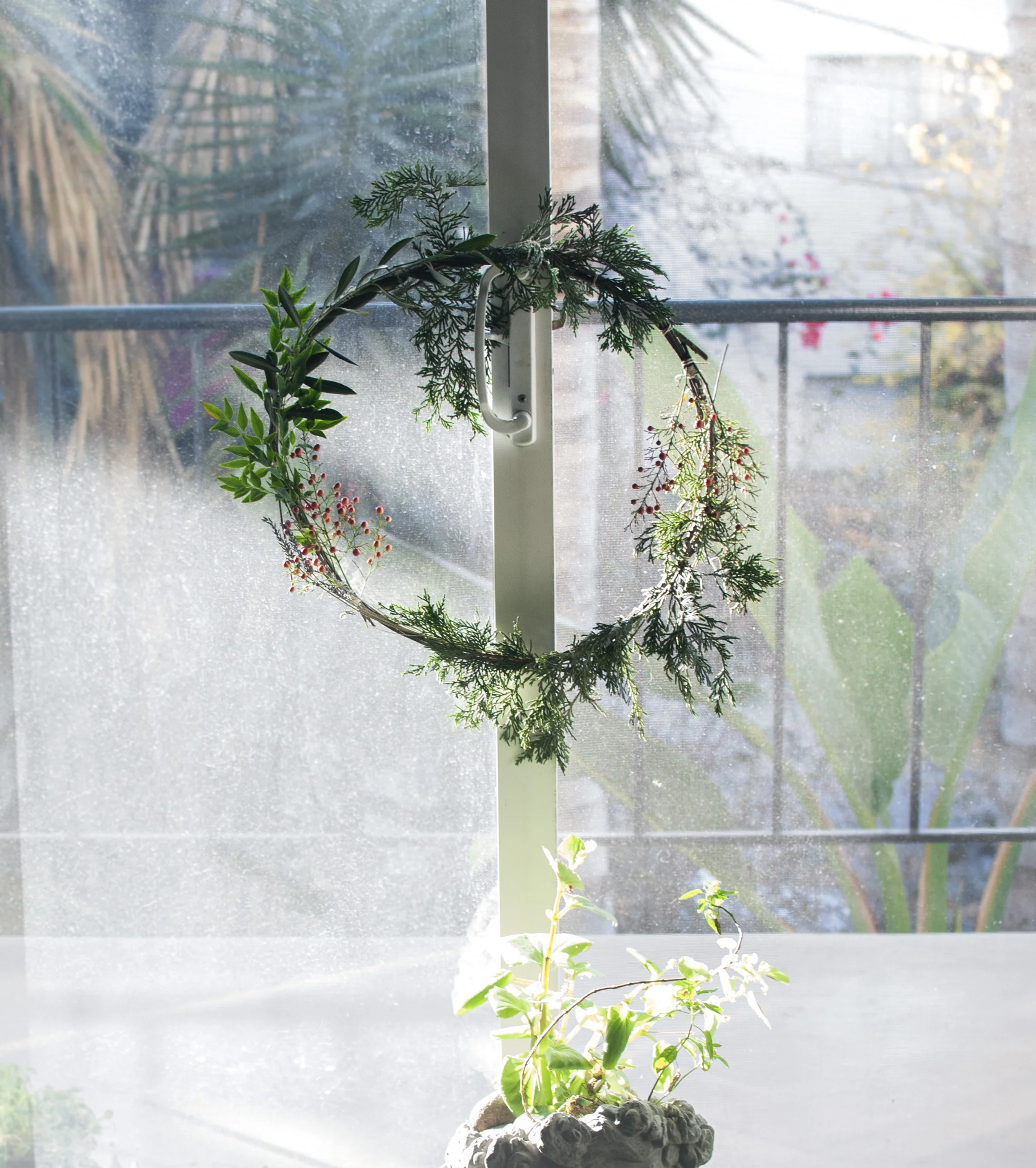 wreathmaking3.jpg